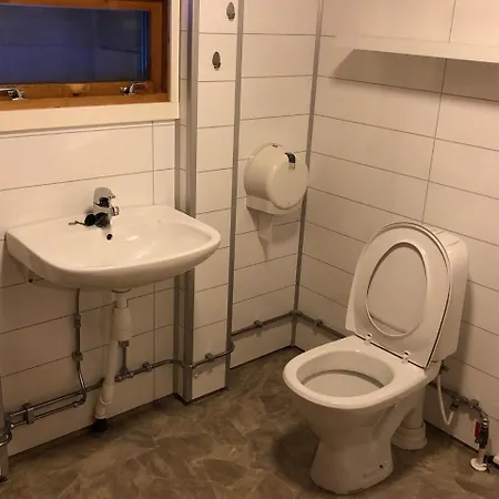 Lofoten Feriesenter * Svolvaer