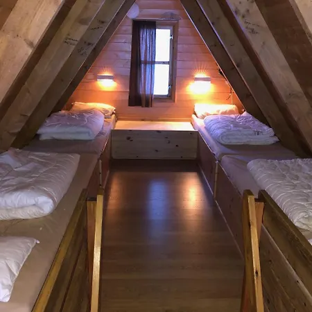 Prázdninový areál Lofoten Feriesenter *